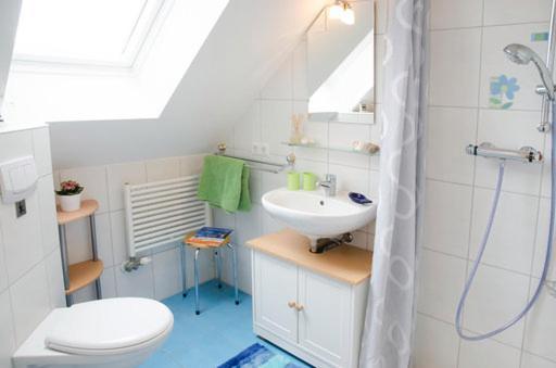 Ferienwohnung Stockrose Middelhagen Exteriör bild